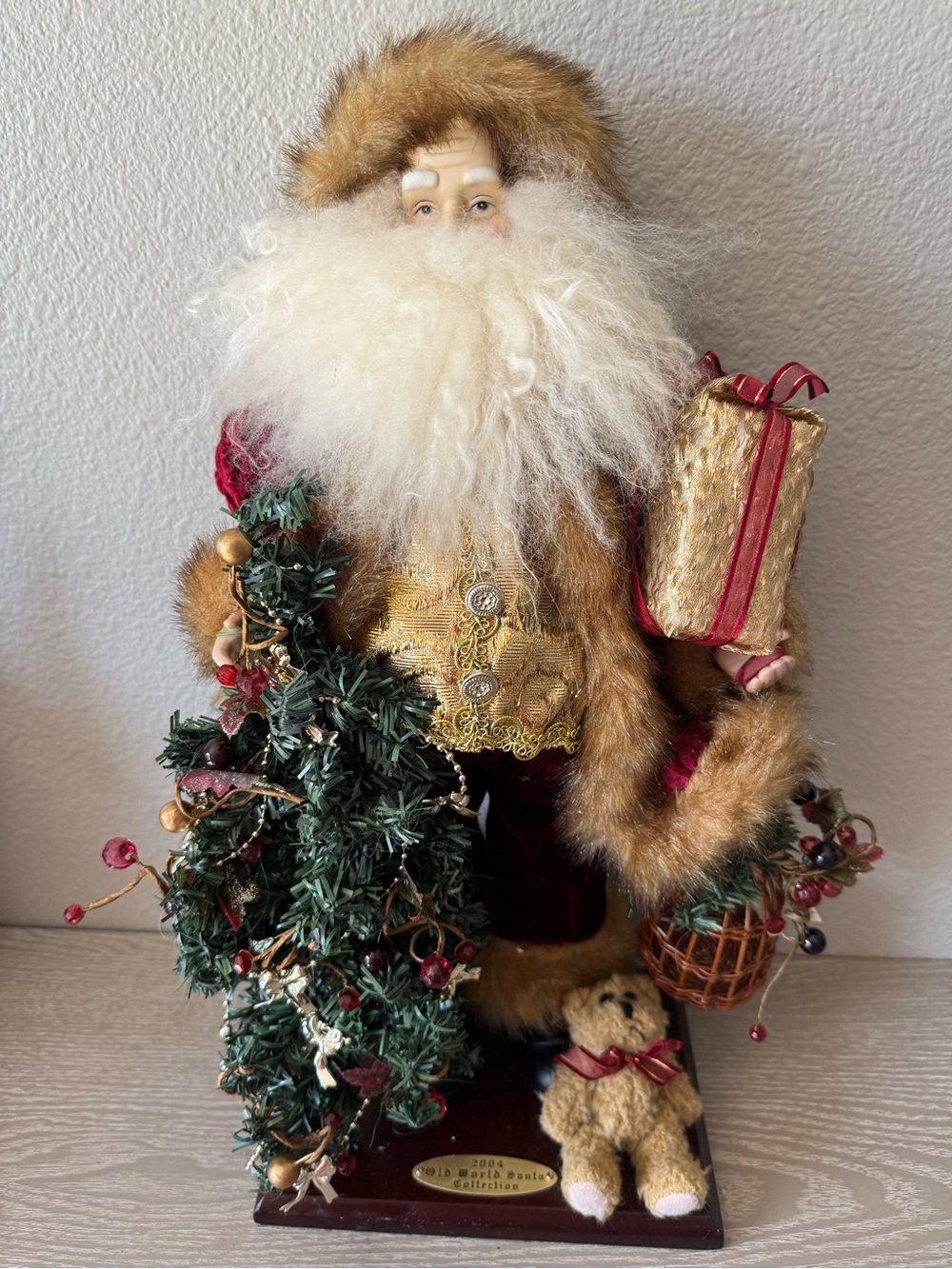 VTG. 2004 limited editionOld World Chrsitmas Santa Collection 18” Bird Cage & Tr